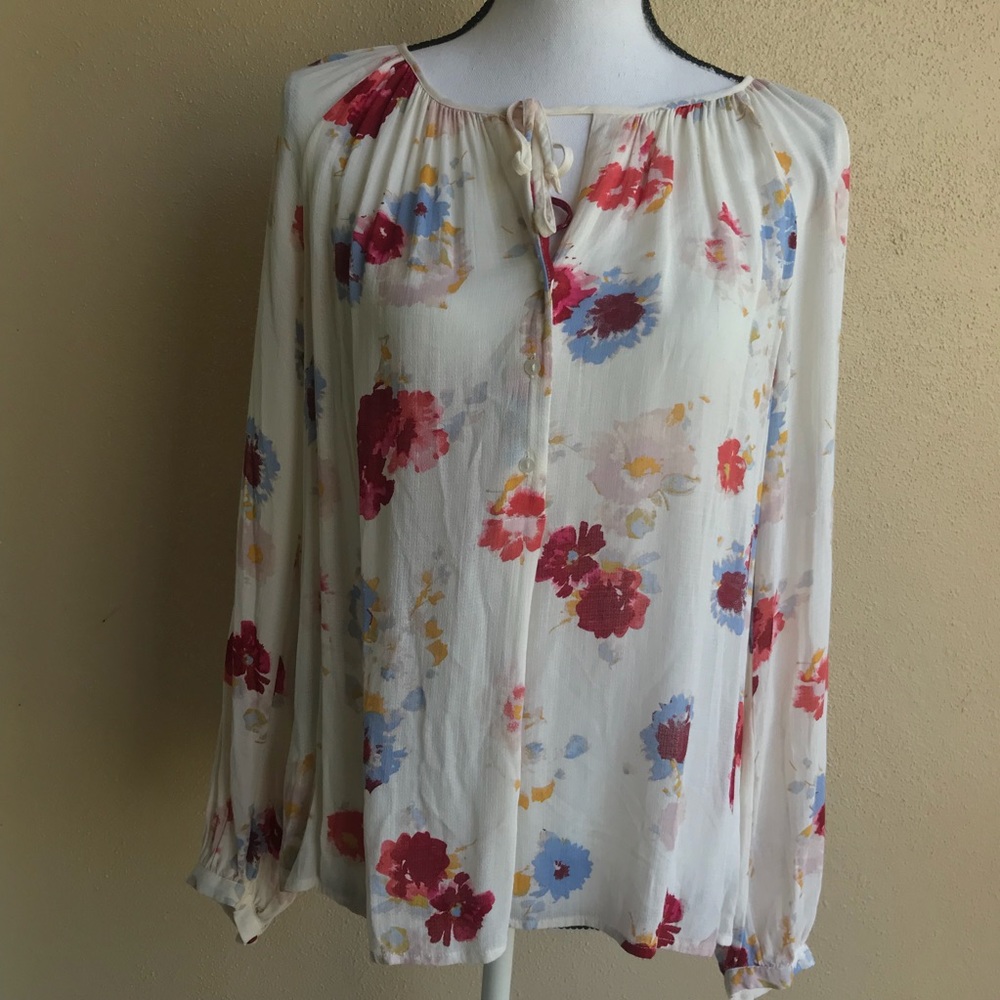 NWOT 🌼Lucky Brand Floral Top - Picture 1 of 3